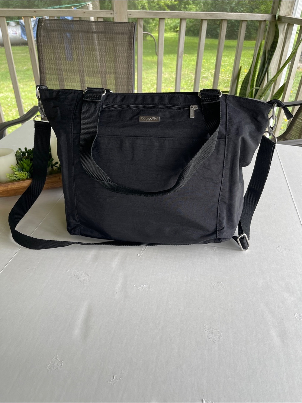 Baggallini Black Nylon  Messenger Bag with Adjustable Strap